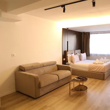 Noon ホテル 4*